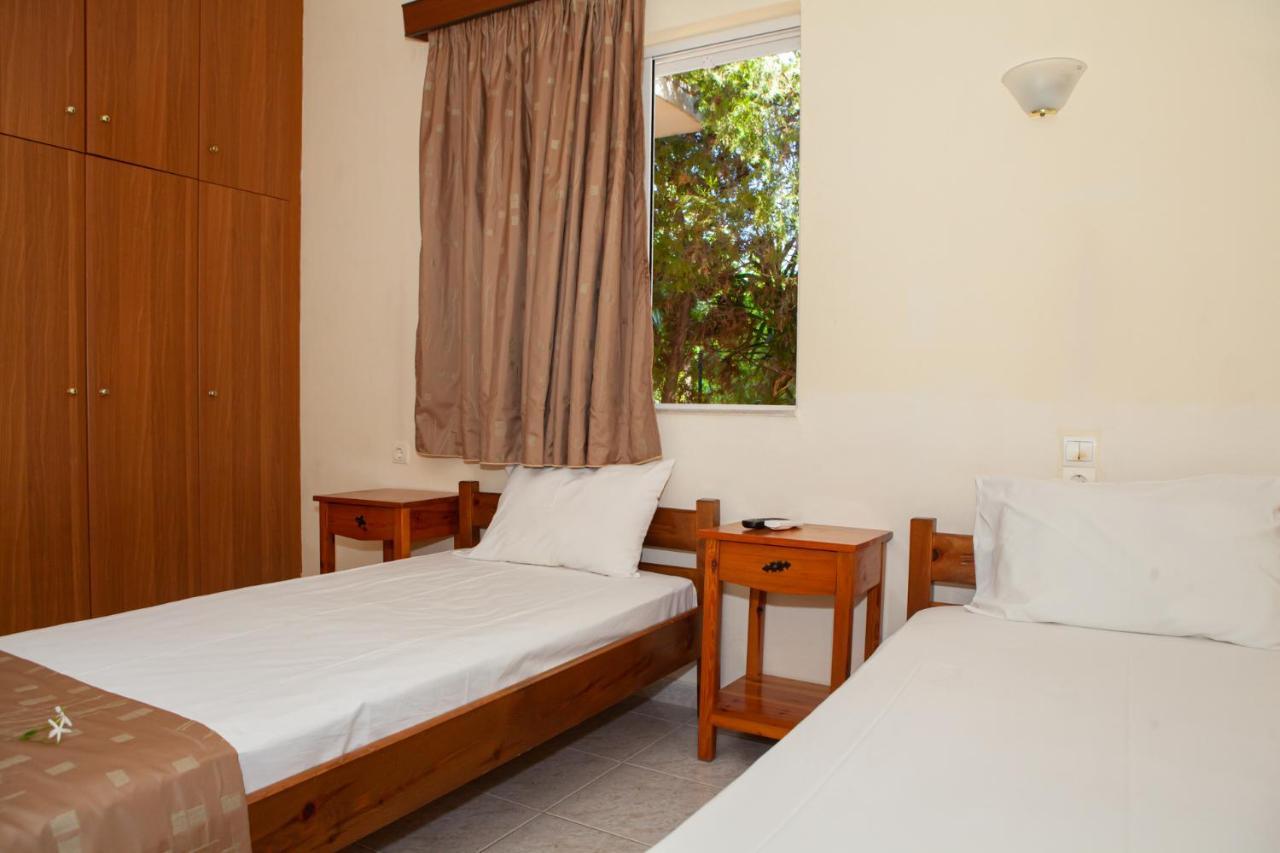 Hotel Loula Rooms And Apartments Камена-Вурла Екстер'єр фото